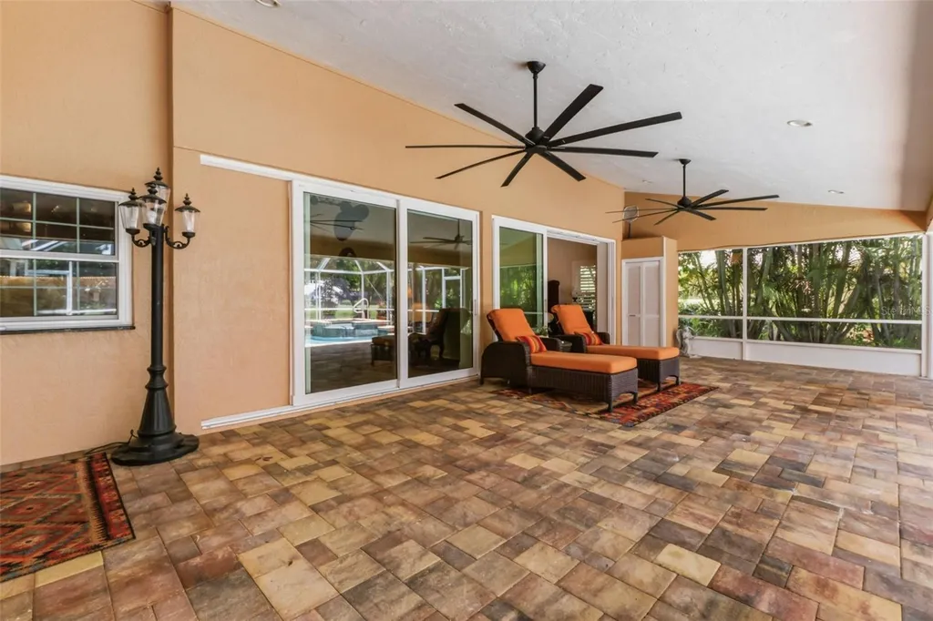 8309 Shadow Pine Way Sarasota FL 34238