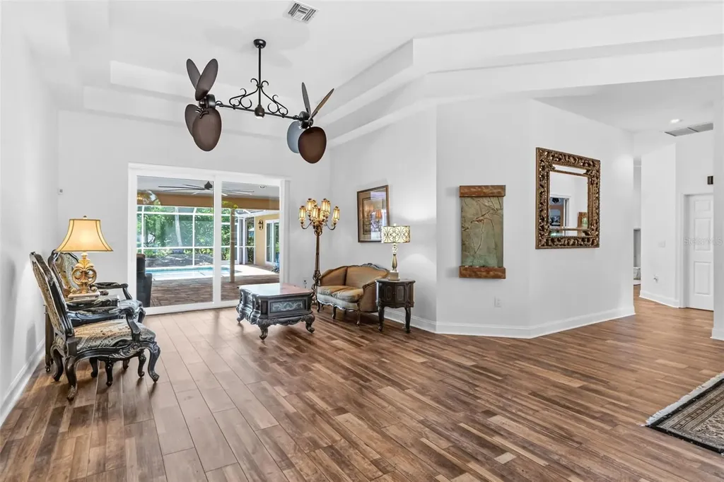 8309 Shadow Pine Way Sarasota FL 34238