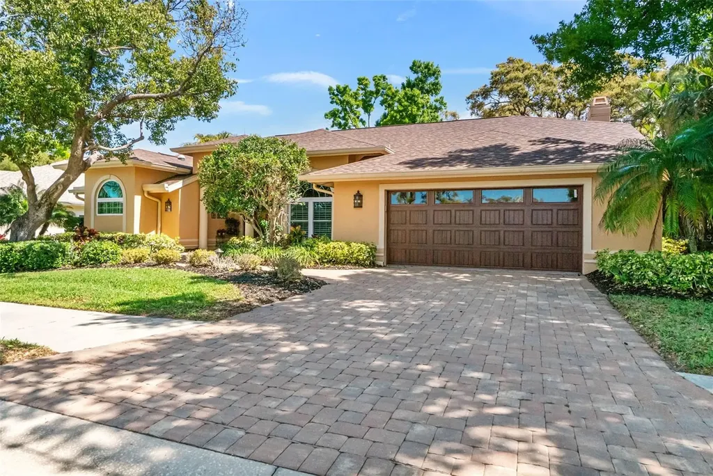 8309 Shadow Pine Way Sarasota FL 34238