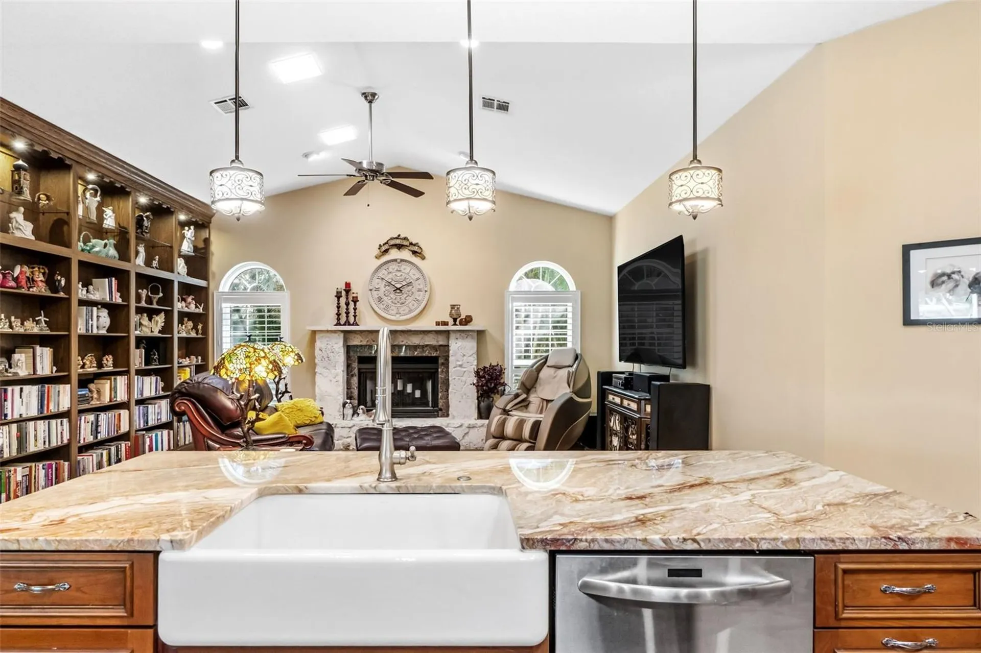 8309 Shadow Pine Way Sarasota FL 34238