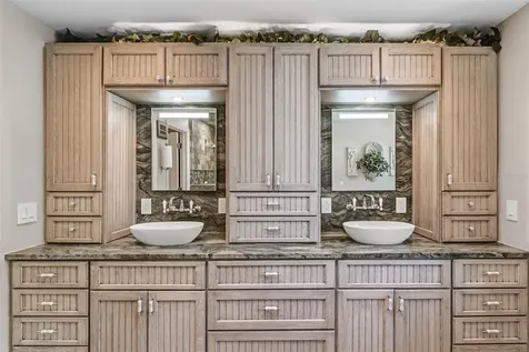 8309 Shadow Pine Way Sarasota FL 34238