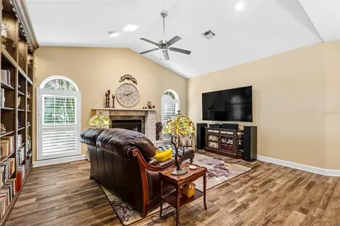8309 Shadow Pine Way Sarasota FL 34238