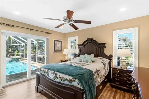 8309 Shadow Pine Way Sarasota FL 34238