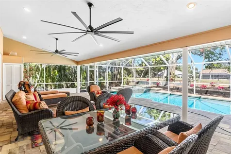 8309 Shadow Pine Way Sarasota FL 34238