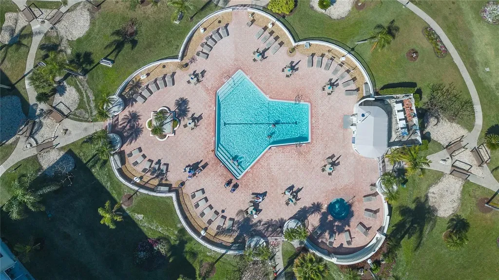 6080 Bahia Del Mar Circle St Petersburg FL 33715