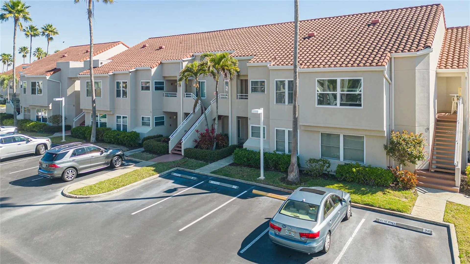 6080 Bahia Del Mar Circle St Petersburg FL 33715