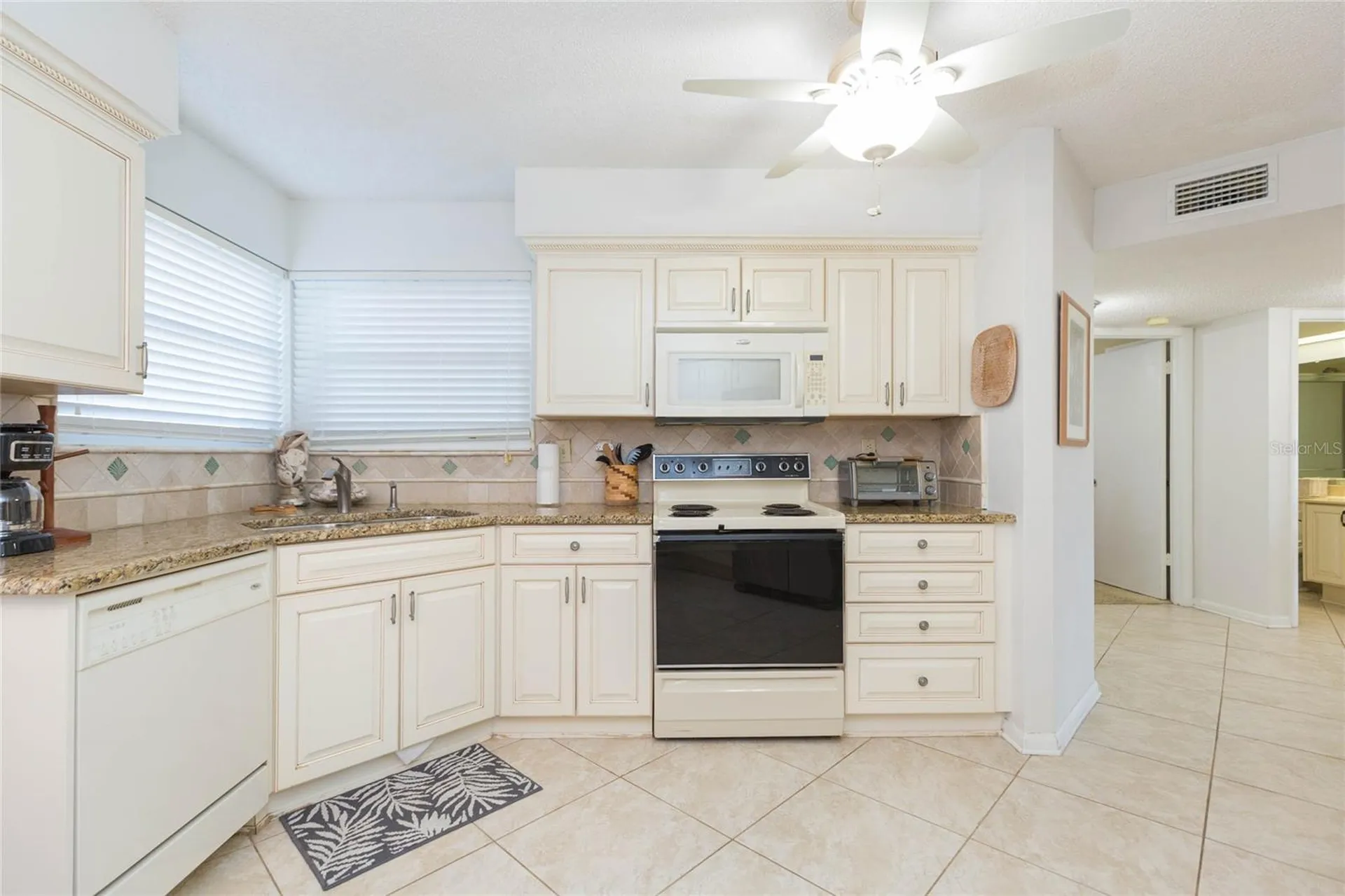 6080 Bahia Del Mar Circle St Petersburg FL 33715