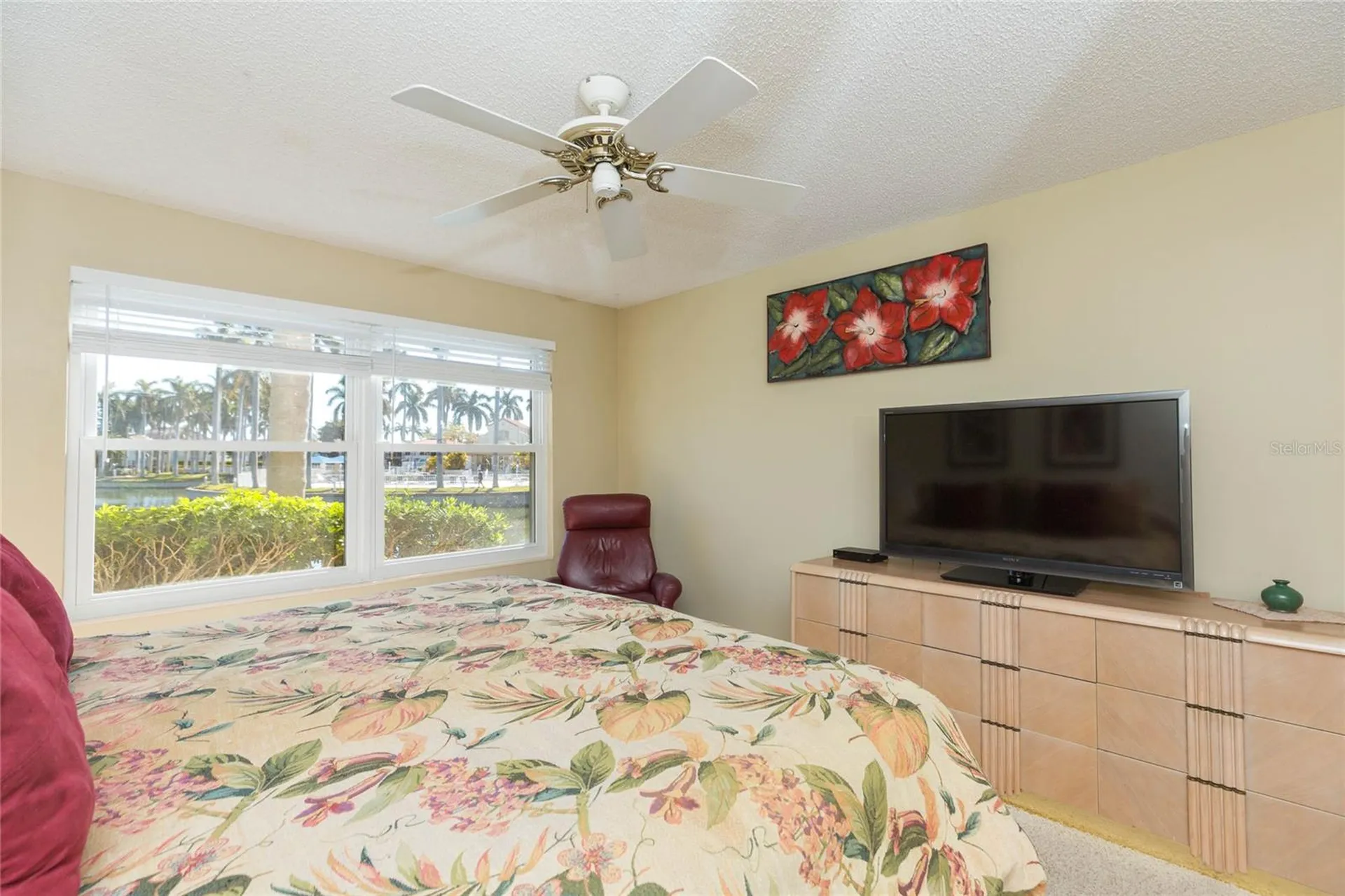 6080 Bahia Del Mar Circle St Petersburg FL 33715