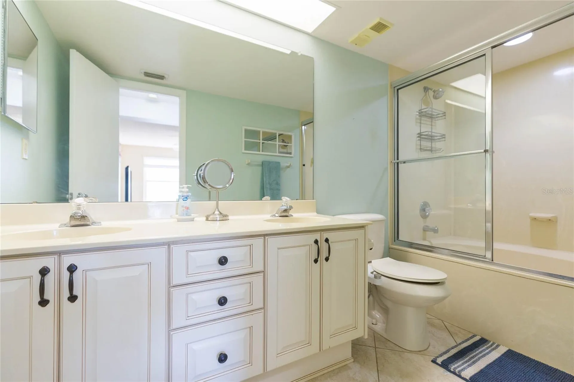 6080 Bahia Del Mar Circle St Petersburg FL 33715