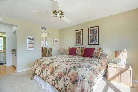 6080 Bahia Del Mar Circle St Petersburg FL 33715