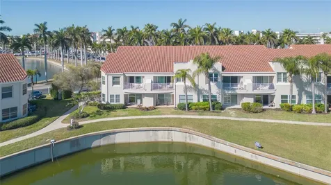 6080 Bahia Del Mar Circle St Petersburg FL 33715