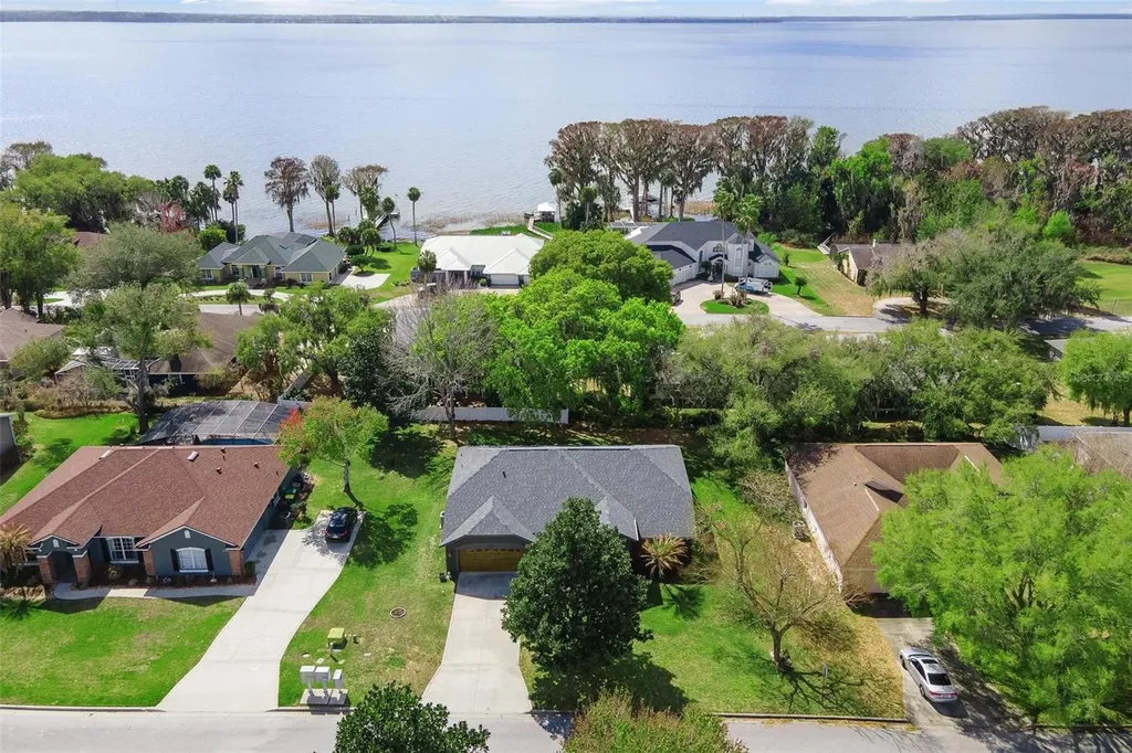 3130 Bulkley Place Eustis FL 32726