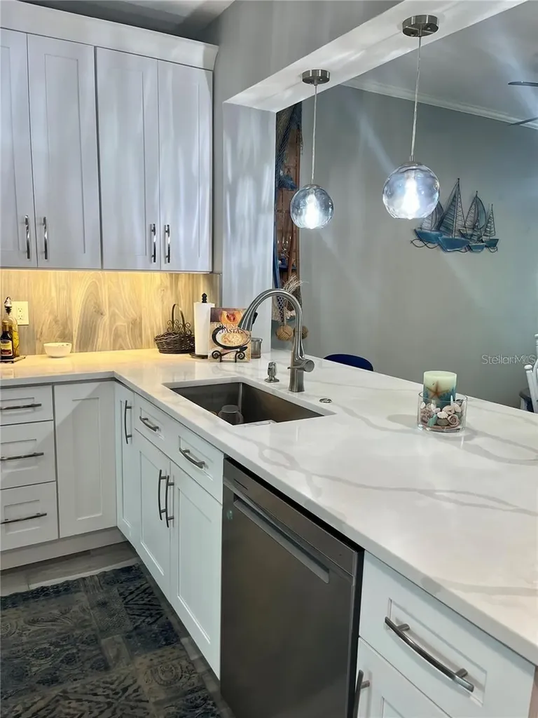 7932 Sailboat Key Boulevard S South Pasadena FL 33707