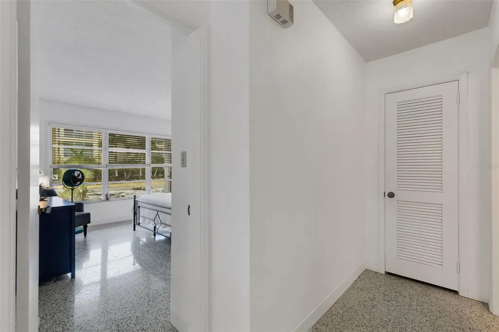 533 Granada Avenue Venice FL 34285