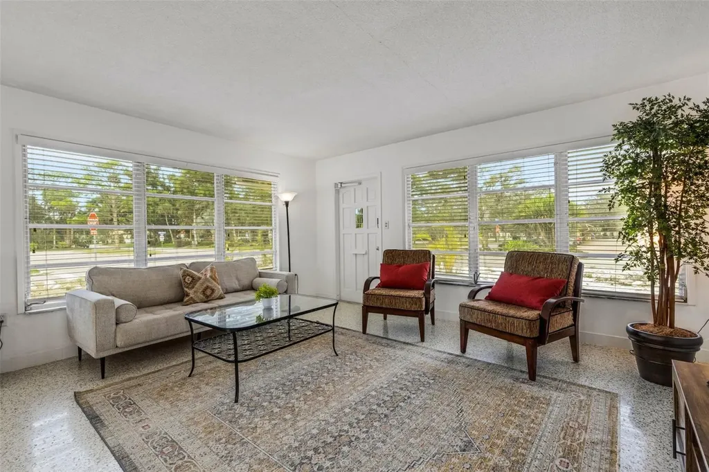 533 Granada Avenue Venice FL 34285