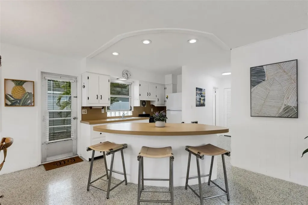 533 Granada Avenue Venice FL 34285