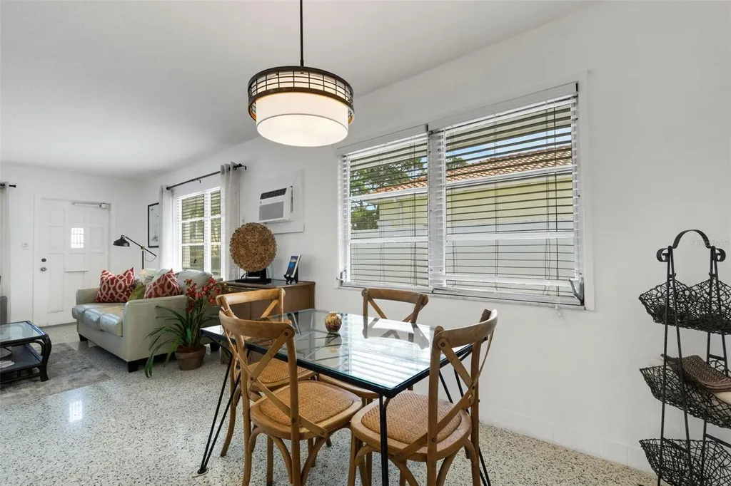 533 Granada Avenue Venice FL 34285