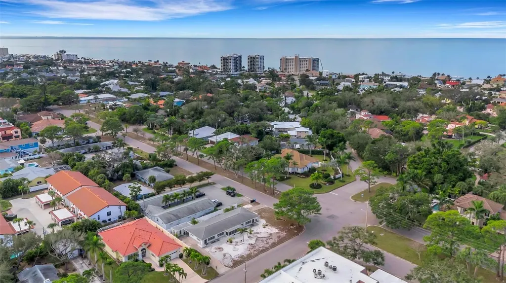 533 Granada Avenue Venice FL 34285
