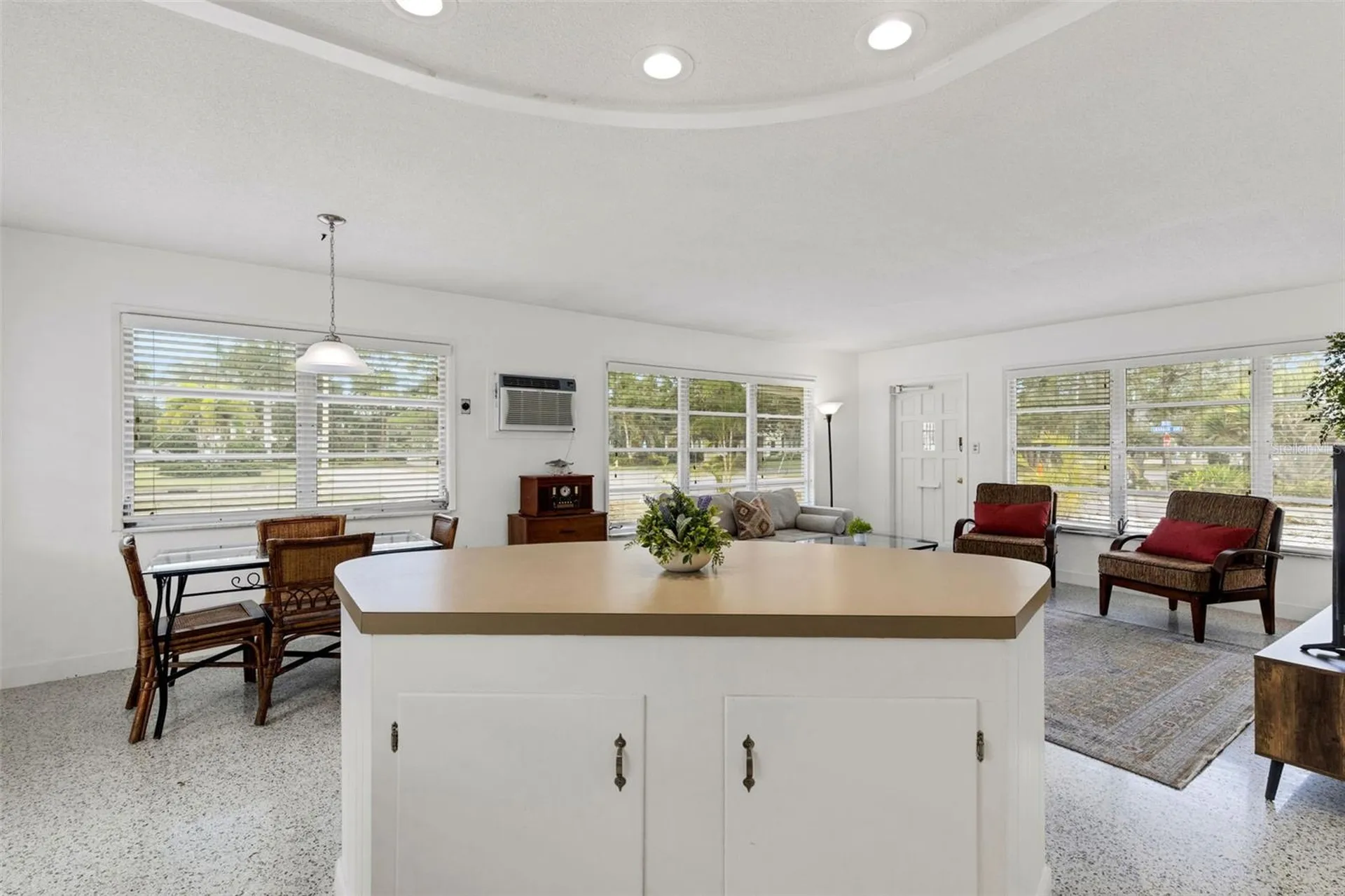 533 Granada Avenue Venice FL 34285