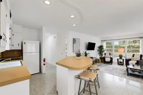533 Granada Avenue Venice FL 34285