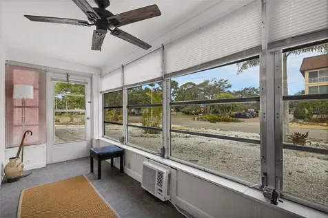 533 Granada Avenue Venice FL 34285