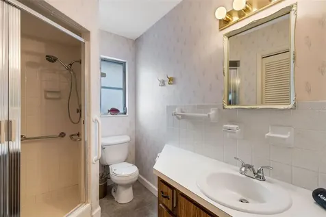 533 Granada Avenue Venice FL 34285