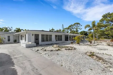 533 Granada Avenue Venice FL 34285
