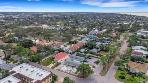 533 Granada Avenue Venice FL 34285