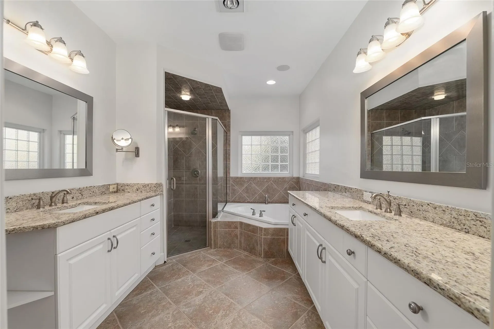 9601 NW 62nd Lane Gainesville FL 32653