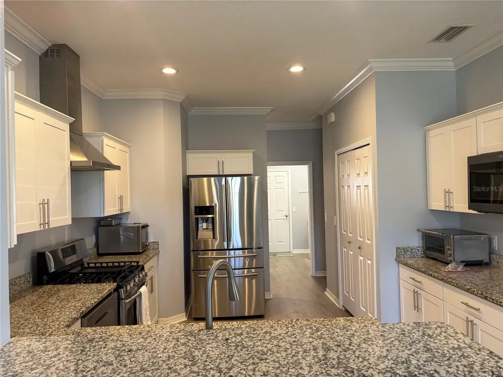 2118 Edgewater Circle Winter Haven FL 33880