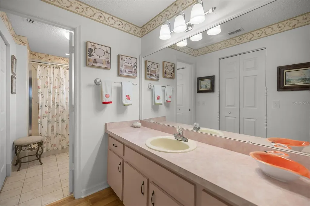 8612 SW 61st Court Ocala FL 34476
