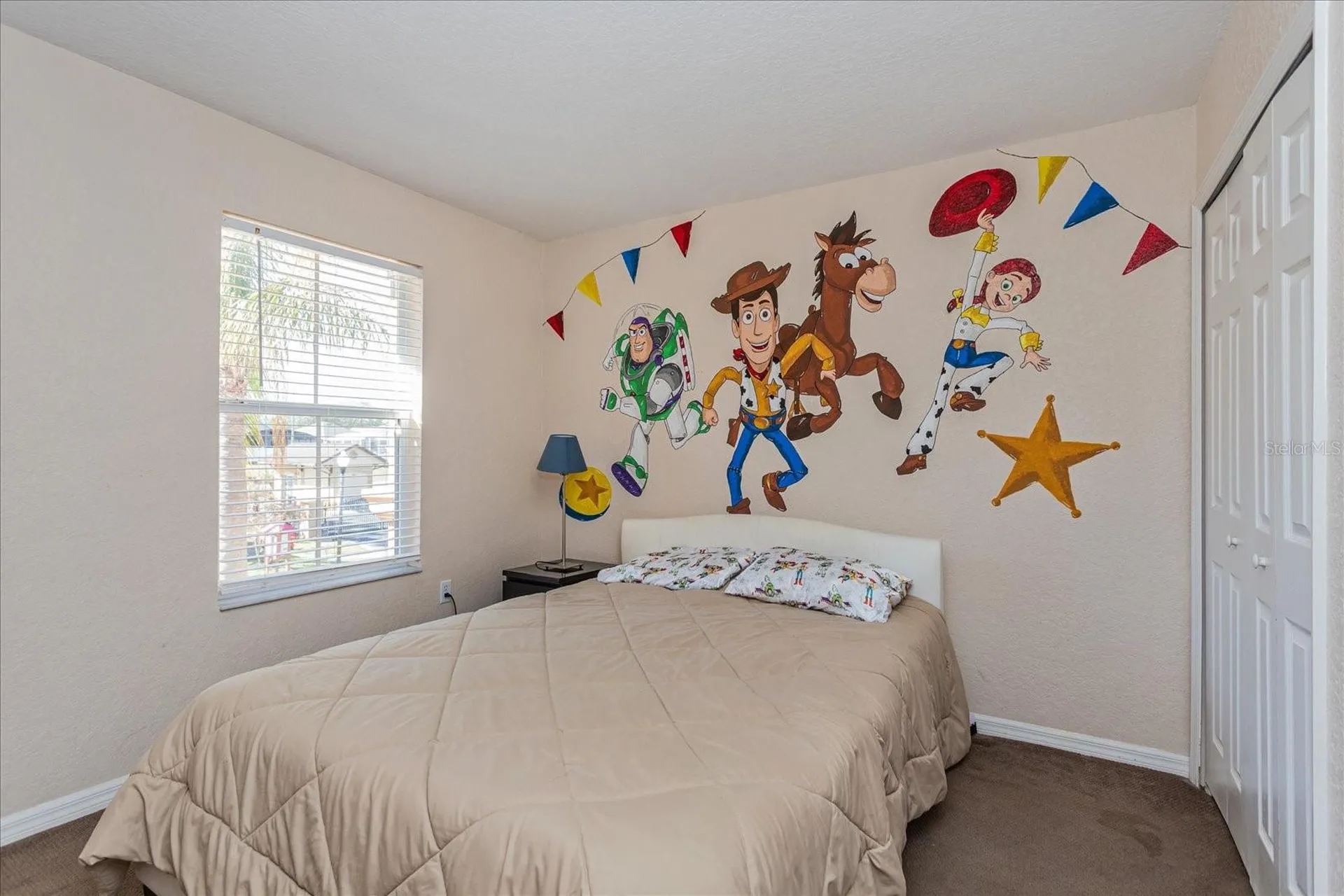 232 La Mirage Street Davenport FL 33897