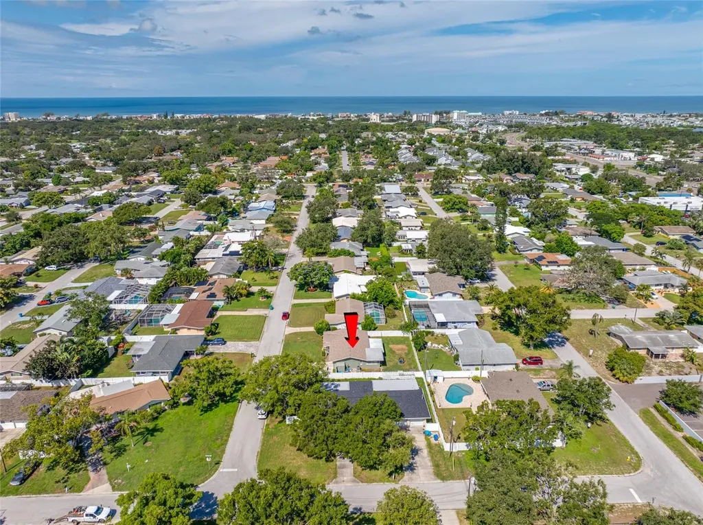 14095 Chamberlain Avenue Largo FL 33774