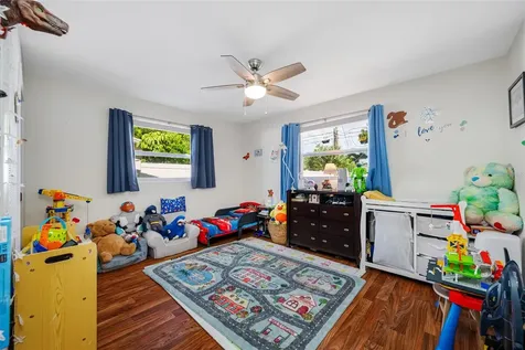 14095 Chamberlain Avenue Largo FL 33774