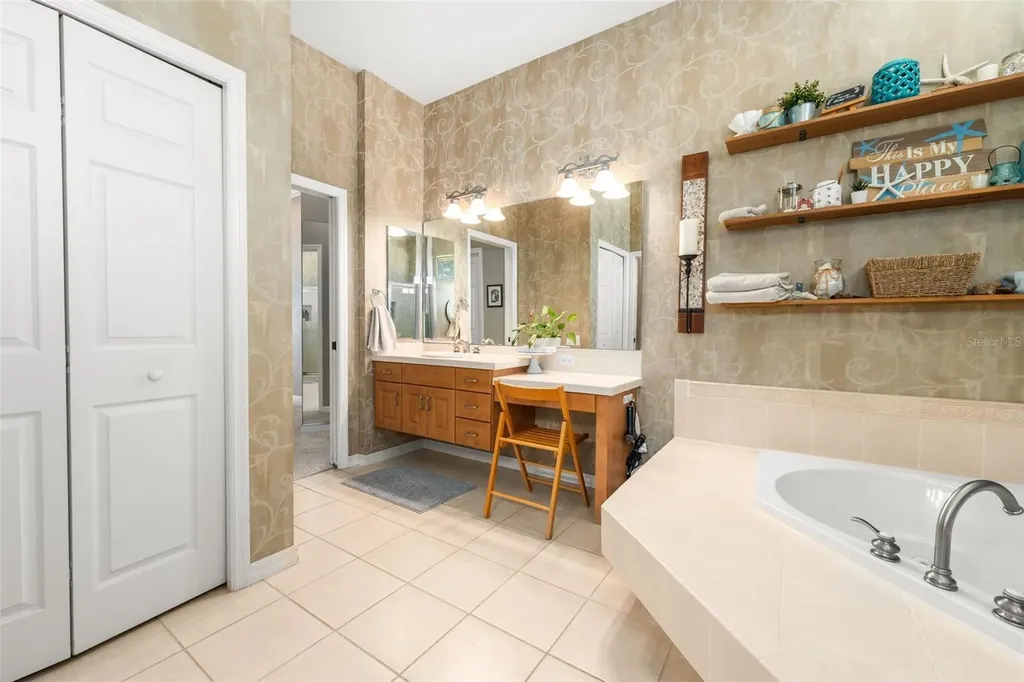 17651 NW 256th Street High Springs FL 32643