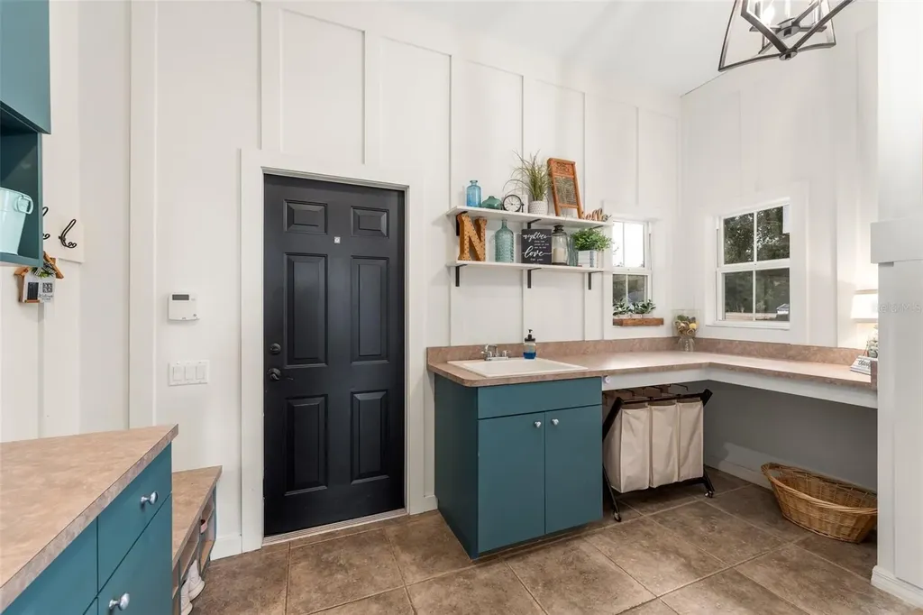 17651 NW 256th Street High Springs FL 32643