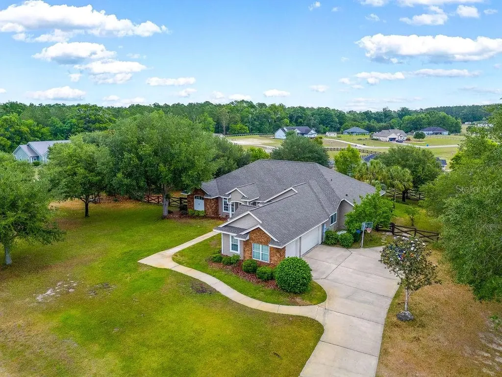 17651 NW 256th Street High Springs FL 32643