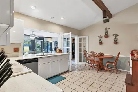 5603 Creekwood Drive Sarasota FL 34233