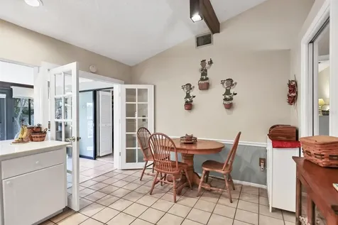 5603 Creekwood Drive Sarasota FL 34233