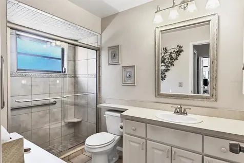 5603 Creekwood Drive Sarasota FL 34233
