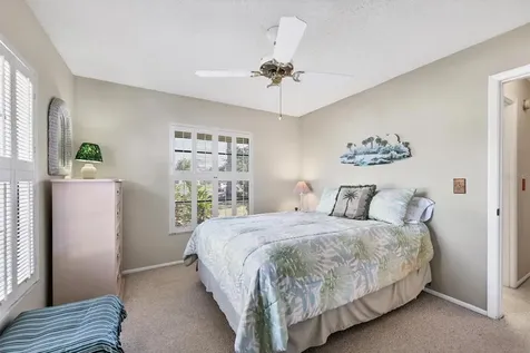 5603 Creekwood Drive Sarasota FL 34233