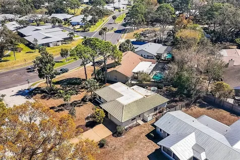 5603 Creekwood Drive Sarasota FL 34233