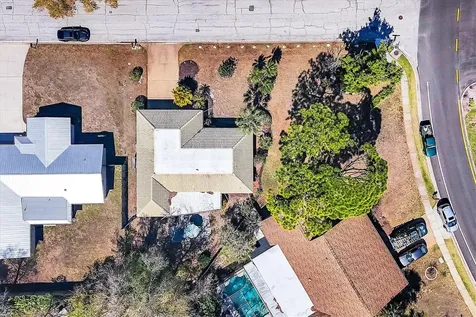 5603 Creekwood Drive Sarasota FL 34233