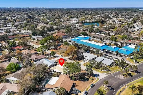 5603 Creekwood Drive Sarasota FL 34233