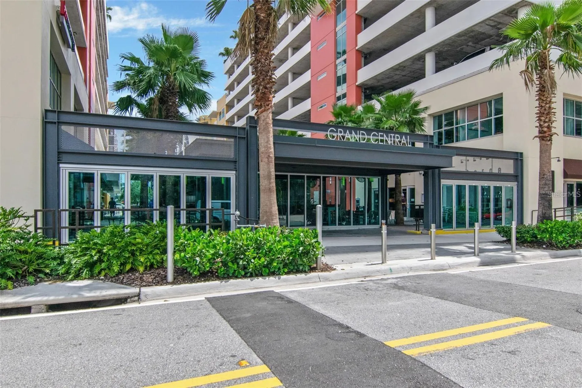 1208 E Kennedy Boulevard Tampa FL 33602