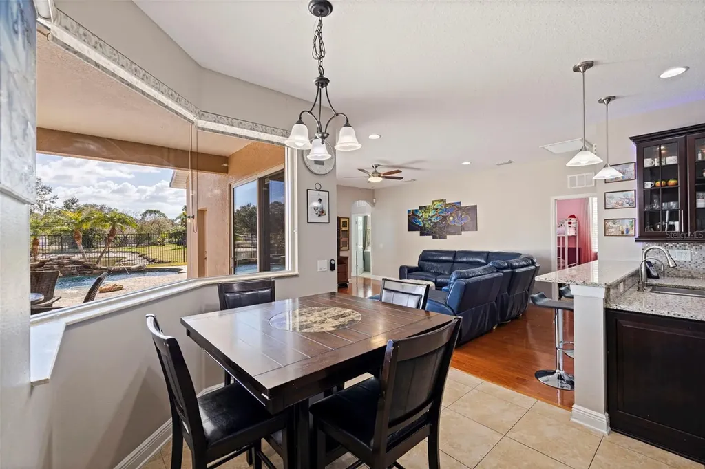 5844 95th Avenue N Pinellas Park FL 33782