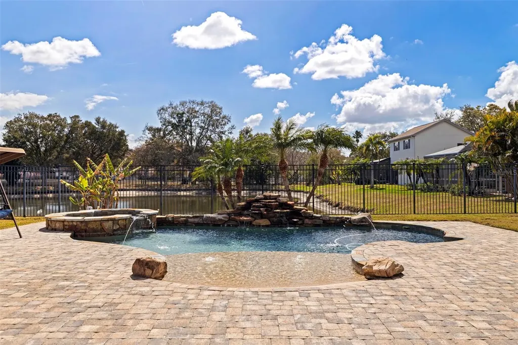 5844 95th Avenue N Pinellas Park FL 33782