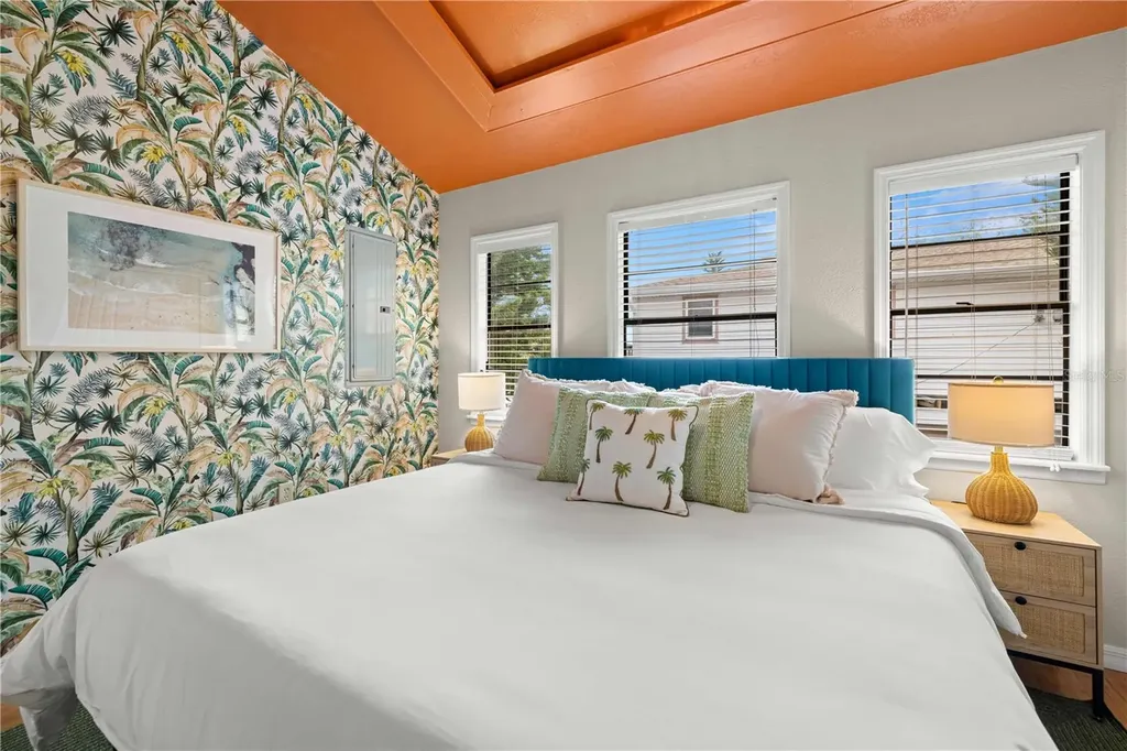 2302 Bay Boulevard Indian Rocks Beach FL 33785