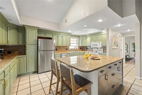 2302 Bay Boulevard Indian Rocks Beach FL 33785