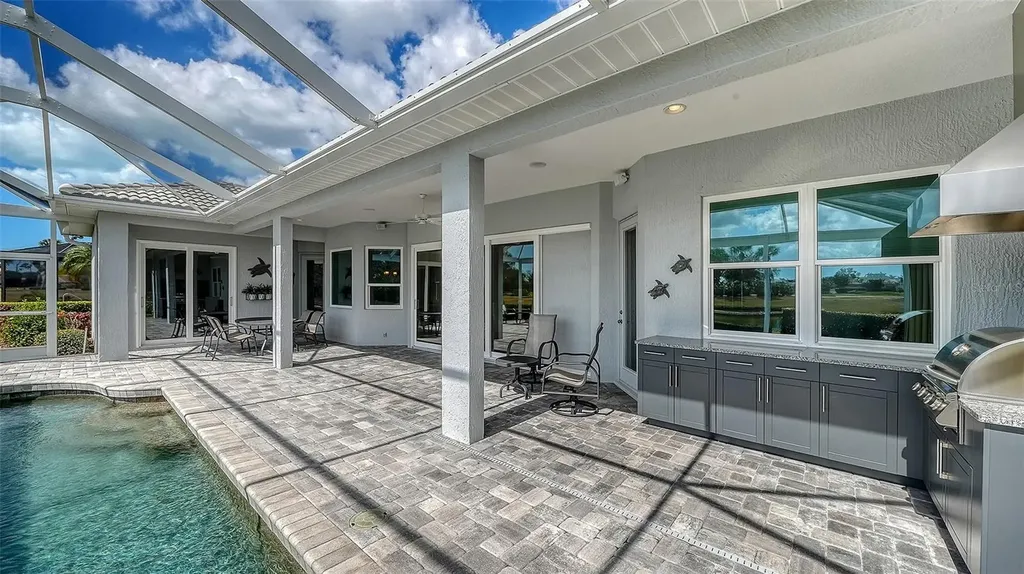 364 Swallow Circle Venice FL 34285
